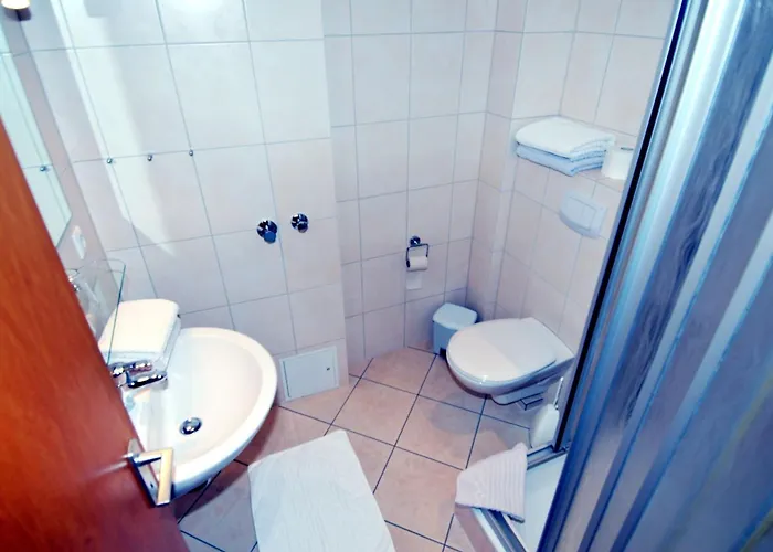 Kaeppen Plambeck - Luett Stuv 3 *